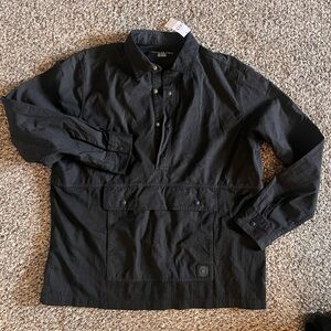 American Eagle Black Shirt XL NWT